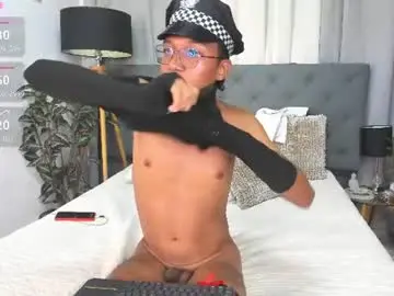 Chaturbate Watch Live Sex Cams of camilo_santoss