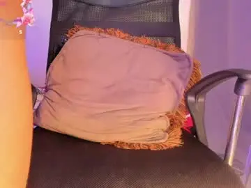 Chaturbate Free Porn Cam of ebony__queen2