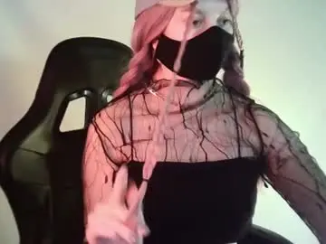 Chaturbate Live Sex Cam of evie_muna