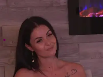 Chaturbate Live Porn of glamourousmom