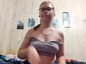 Chaturbate Free Live Porn of henrietteduchesne