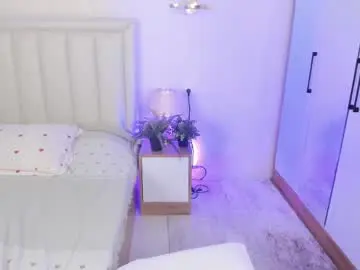 Chaturbate Live Sex Cam of li_baby