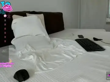 Chaturbate Live Sex of smallnipples
