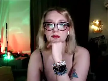 Chaturbate Live Sex of welliza