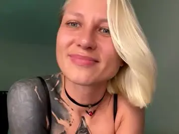 Chaturbate Free Porn Cam of blonde_fuck_couple