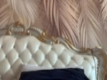 Chaturbate Nude Webcam of kiradivine