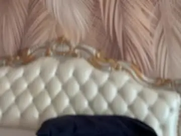 Chaturbate Nude Webcam of kiradivine