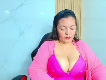 Chaturbate Best live sex cam show of mirandabelmonte