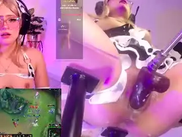 Chaturbate Live Sex Cam of vivicute_