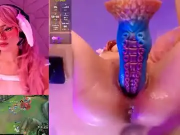Chaturbate Watch Live Sex Cams of vivicute_