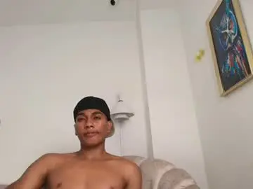 Chaturbate Watch Live Sex Cams of an_fox23