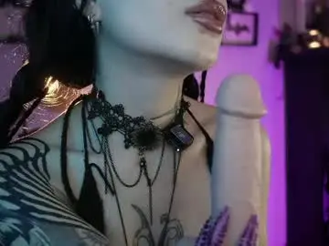 Chaturbate Watch Live Sex Cams of insania_999