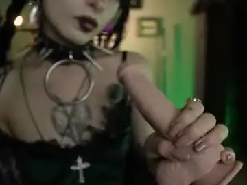 Chaturbate Live Sex Cam of insania_999