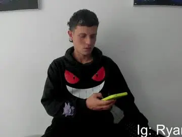 Chaturbate Nude Webcam of ryan15_