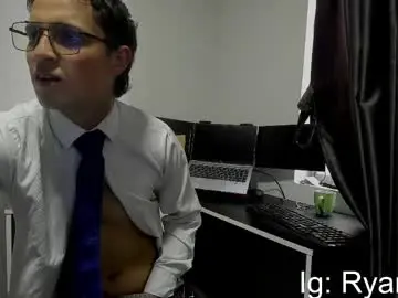 Chaturbate Free Porn Cam of ryan15_