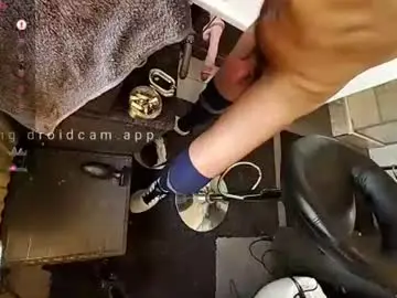 Chaturbate Live Porn of sweaty_hairy_cocks