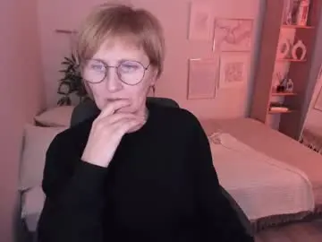 Chaturbate Live Sex of paris_cherry