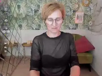 Chaturbate Free Porn Cam of paris_cherry