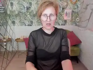 Chaturbate Sex Chat of paris_cherry