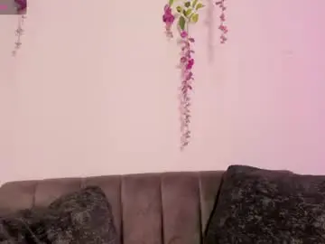 Chaturbate Best live sex cam show of chloe_peach_
