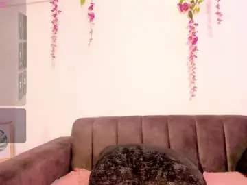 Chaturbate Best live sex cam show of chloe_peach_