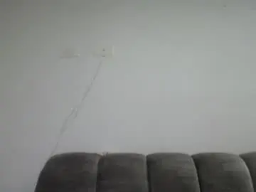 Chaturbate Watch Live Sex Cams of emilyhines__