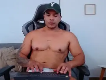 Chaturbate Watch Live Sex Cams of esteban_de_louise