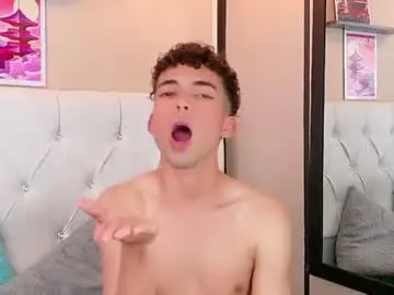 Chaturbate Live Porn of mency_rouse