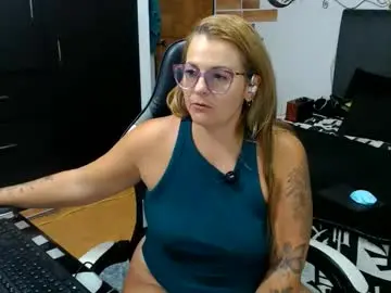 Chaturbate Live Sex of perlagoloza05