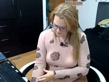 Chaturbate Best Webcam of perlagoloza05