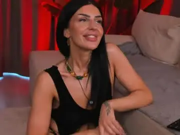 Chaturbate Adult Video Chat of brainybelle