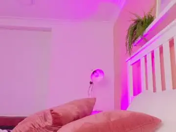 Chaturbate Free Porn Cam of cristalcornner_