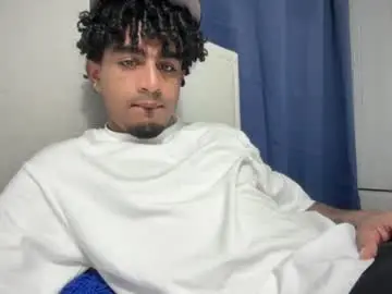 Chaturbate Live Sex Cam of dominic_brand
