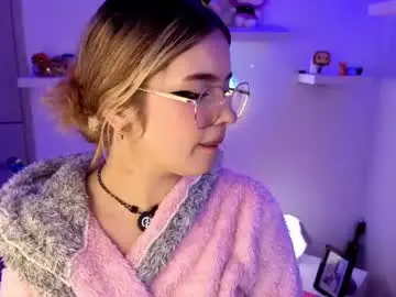 Chaturbate Sex Chat of emilykarterr