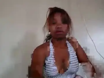 Chaturbate Live Sex of bellah12