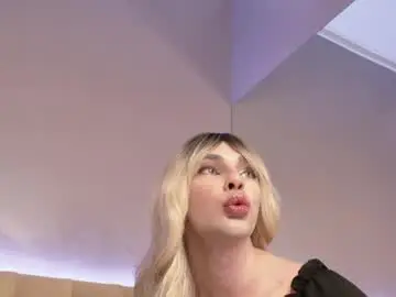 Chaturbate Live Sex Cam of giselleparton