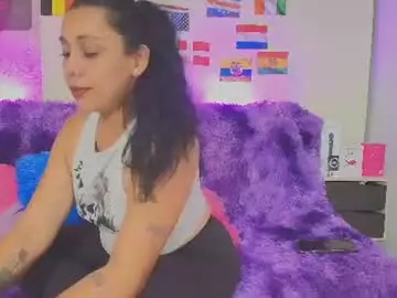 Chaturbate Best live sex cam show of nyra_queen