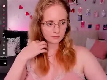 Chaturbate Adult Video Chat of sheslinki