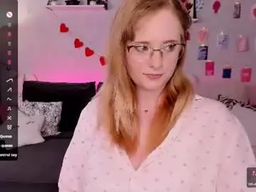 Chaturbate Live Sex Cam of sheslinki