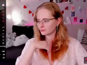 Chaturbate Sex Cam of sheslinki