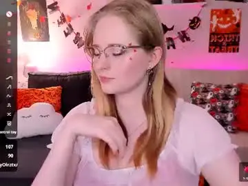 Chaturbate Best live sex cam show of sheslinki