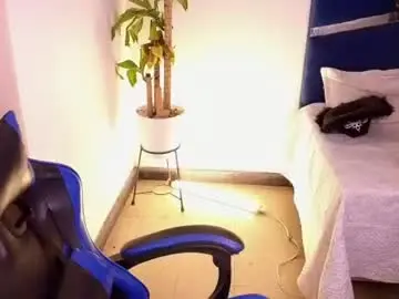 Chaturbate Free Porn Cam of dahiana_prenss