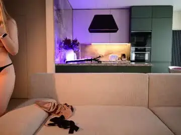 Chaturbate Live Sex Cam of love_you_to123