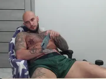 Chaturbate Adult Video Chat of maxi_foxxx