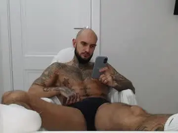 Chaturbate Live Porn of maxi_foxxx