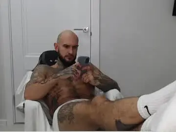Chaturbate Free Live Porn of maxi_foxxx