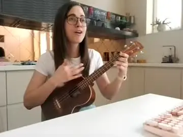 Chaturbate Free Live Porn of newchloe18