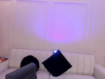 Chaturbate Sex Cam of novasinclairx
