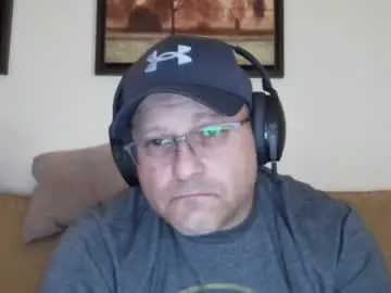 Chaturbate Live Sex Cam of petertreps