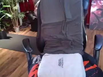 Chaturbate Live Porn of shy_noob